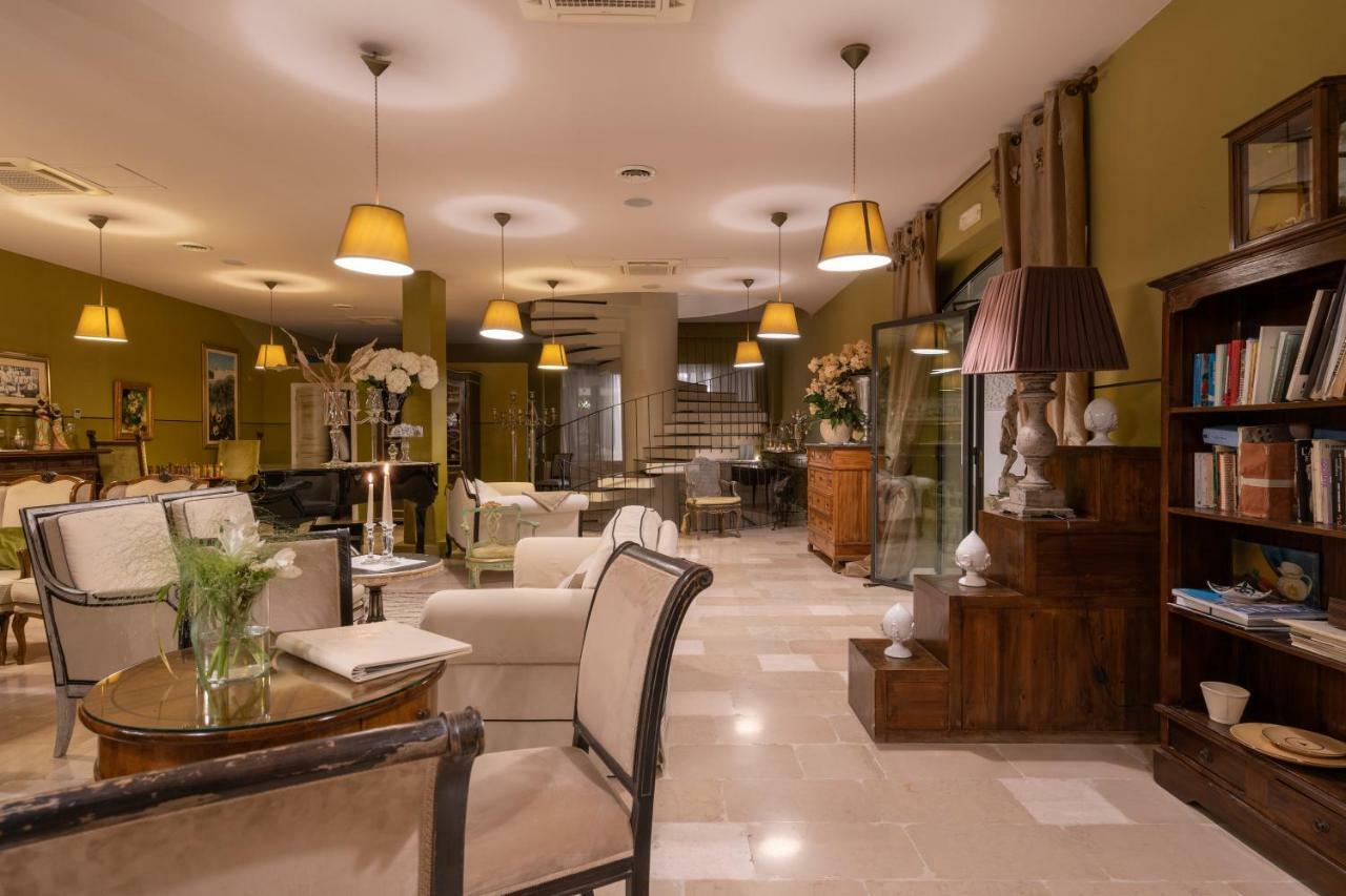 La Locanda Del Carrubo Маттината Экстерьер фото
