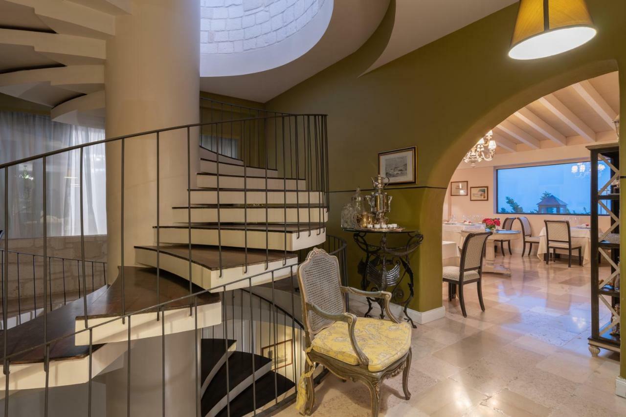 La Locanda Del Carrubo Маттината Экстерьер фото